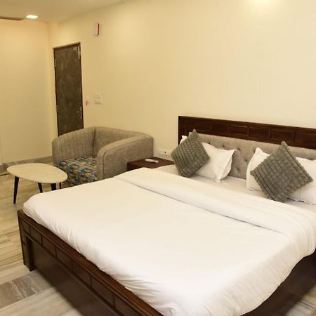 Holiday Out Hotel Jodhpur  Exterior photo